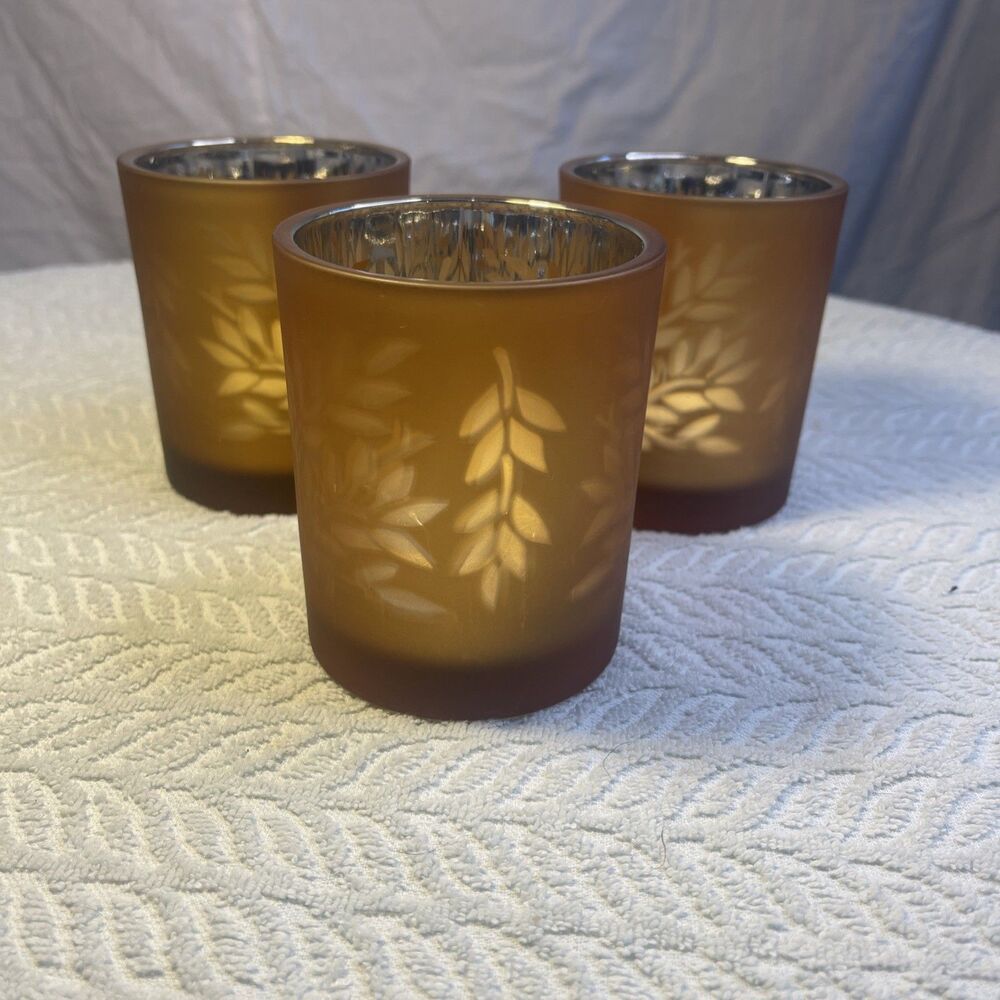 Bath Body Works  AMBER LEAVES DANCING VOTIVE GLASS CANDLE HOLDER LUMINARY